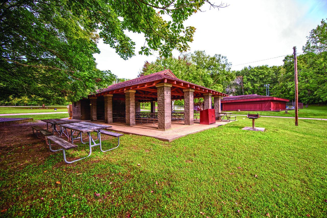 Carter Caves State Resort Park Olive Hill Exterior foto